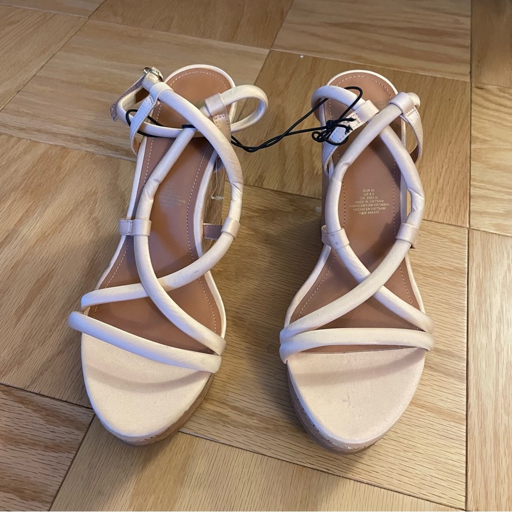Soft Pink H&M Strappy Wedges